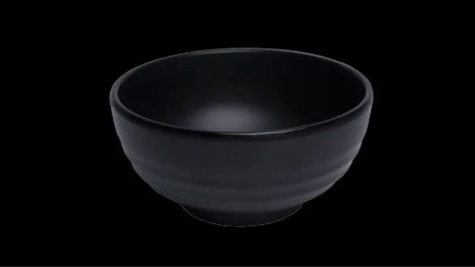 Nguyên liệu chế tạo các dụng cụ ăn uống hàng ngày