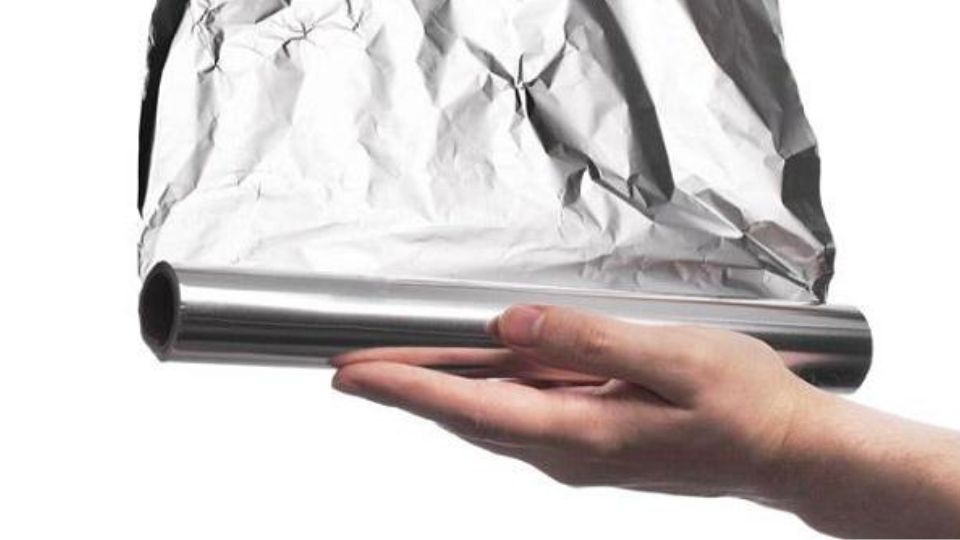 Có nên dùng giấy nhôm bạc trong lò nướng không?