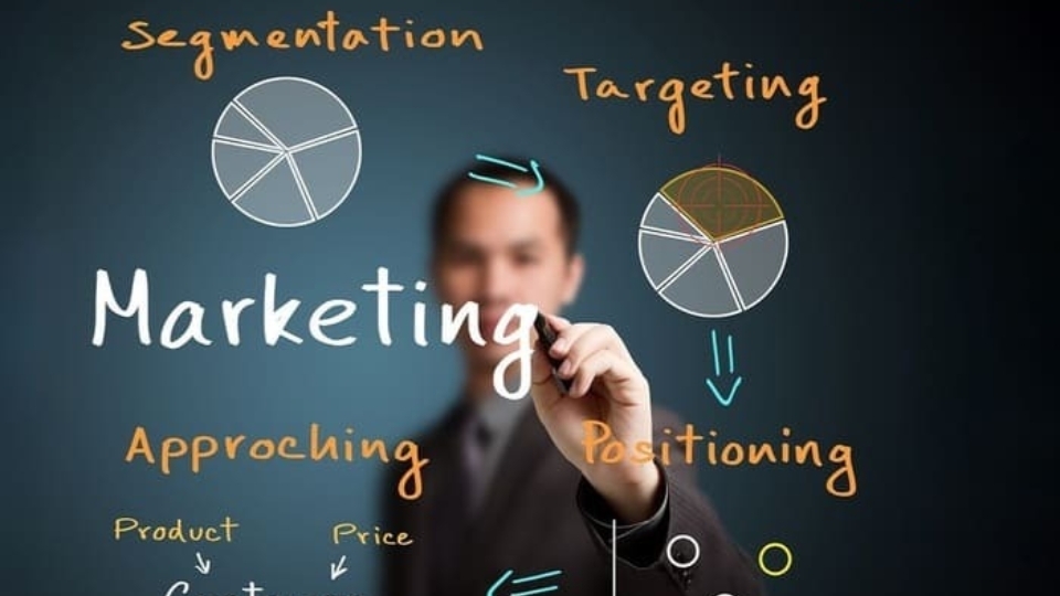 Marketing giúp cập nhật thông tin nhanh chóng