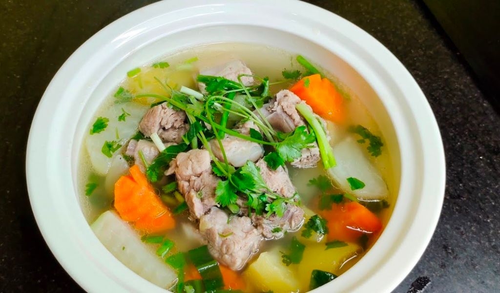 Các công thức canh rau củ thập cẩm thanh đạm, giàu dinh dưỡng để đổi món cho bữa ăn gia đình 3