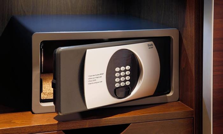 két sắt âm tường là gì 3