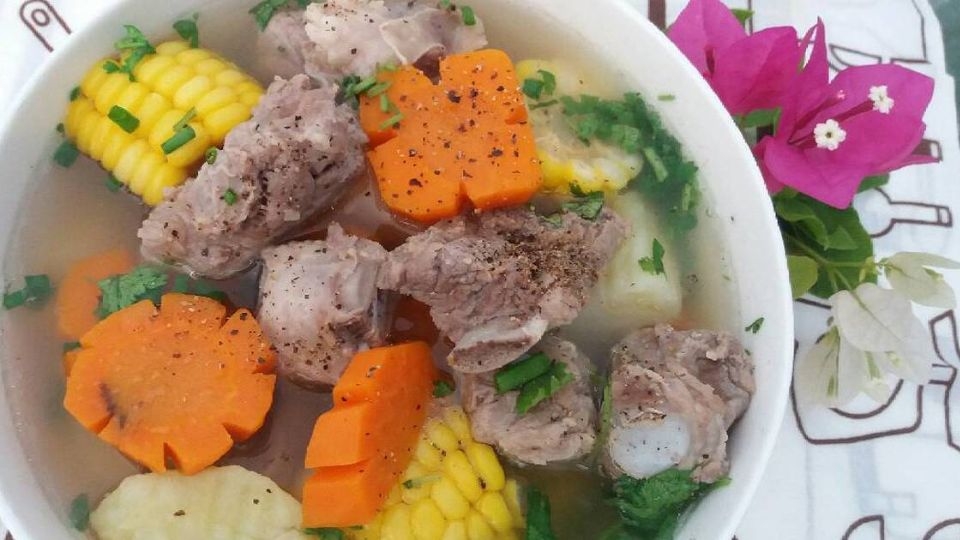 Canh sườn rau củ