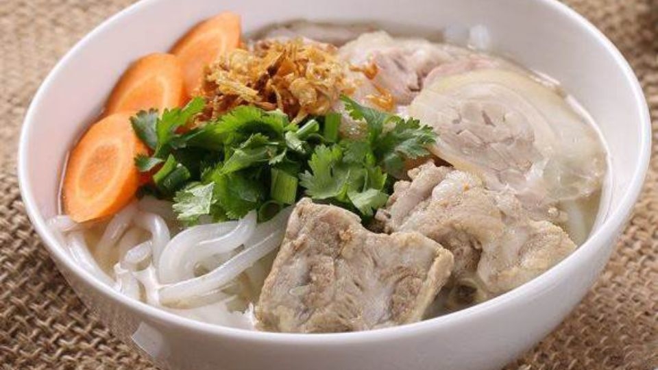 Bánh canh sườn