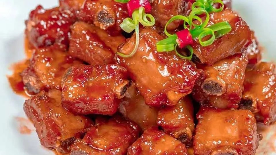 Sườn chiên nước mắm