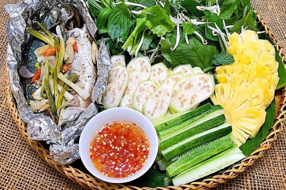 Cá nướng cuốn bánh tráng 1