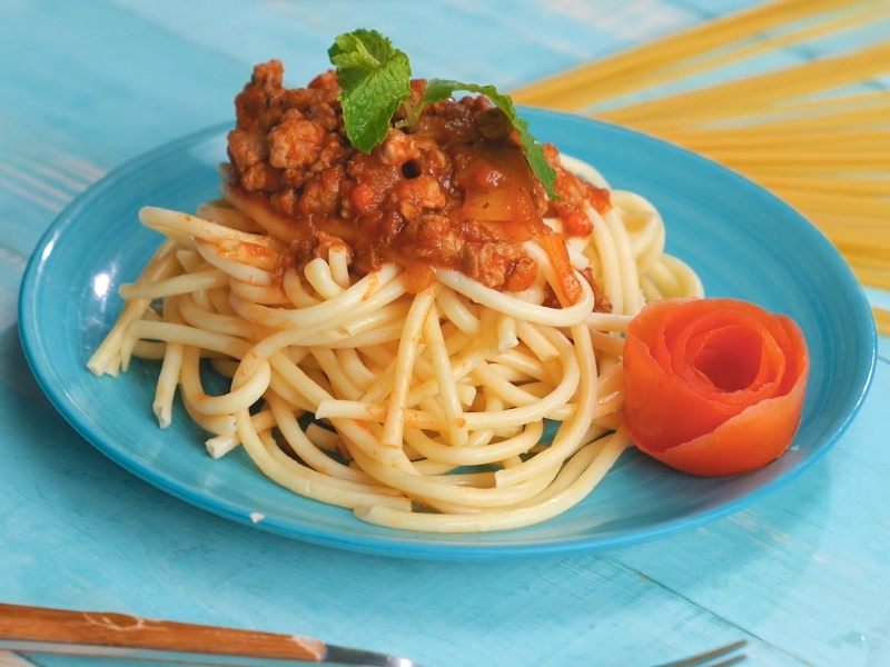 Thành phẩm mì spaghetti sốt bò bằm (sốt mì ý có sẵn)