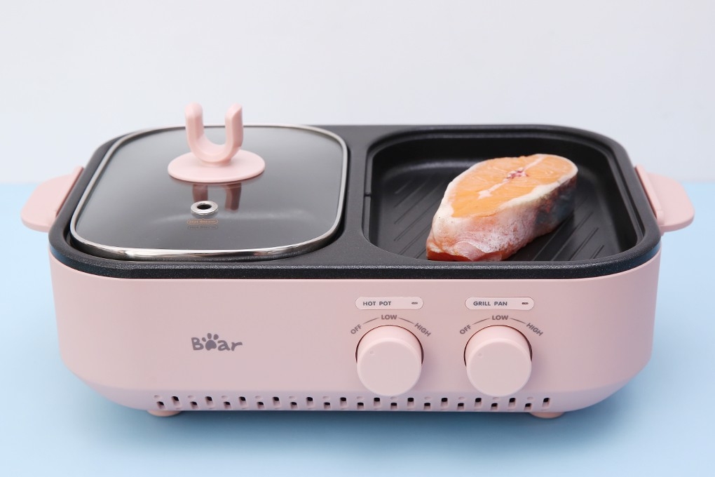 Bếp lẩu nướng đa năng Bear DKL-C12D1 có nhiều tính năng nổi bật