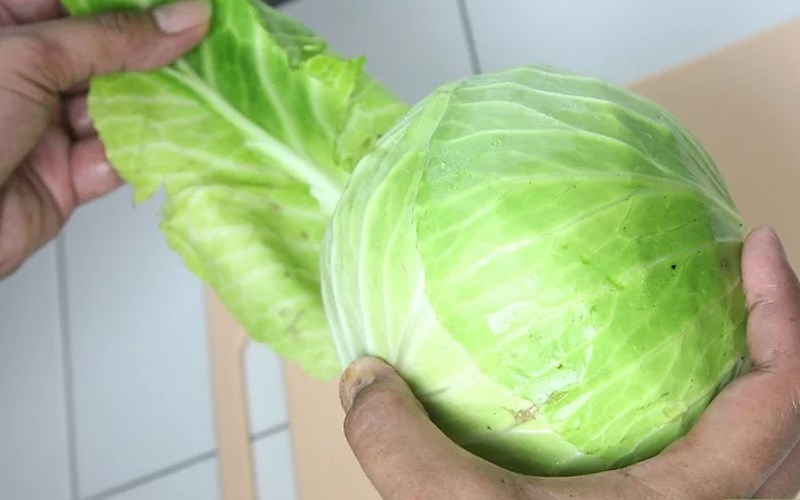 canh bắp cải cuốn thịt 2