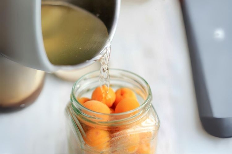 Cách làm nước mơ ngâm nước đường
