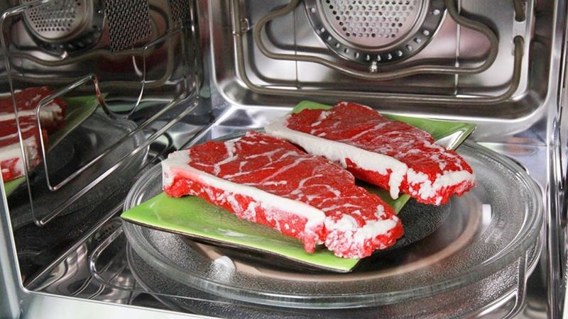 rã đông thịt bằng nước sôi 6