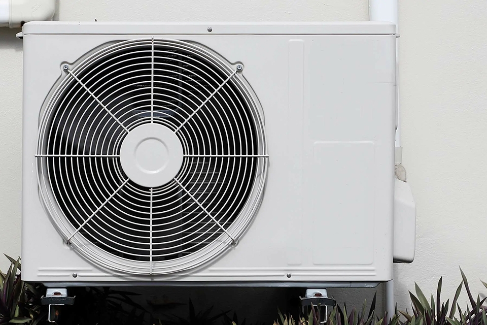 Lắp cục nóng điều hòa đúng cách - Ảnh 05