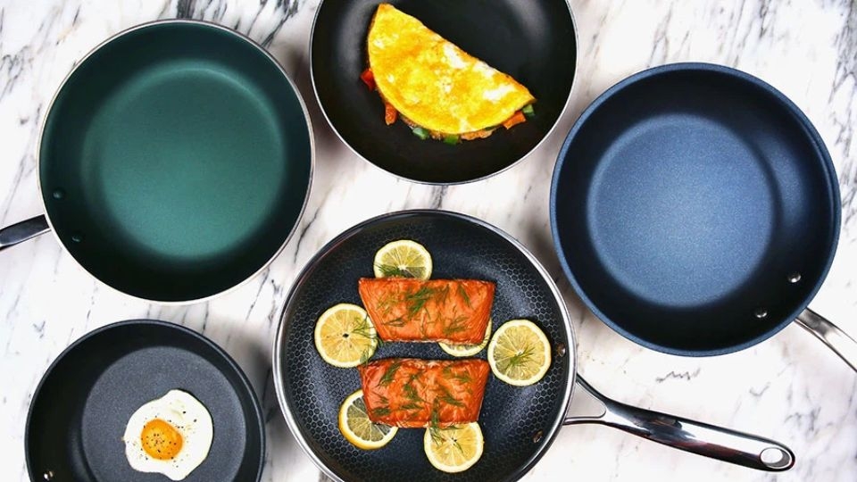 Cách bảo quản và vệ sinh chảo đúng cách