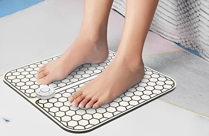 Máy massage cho nhân viên văn phòng: Giới thiệu 8 loại máy massage hữu ích cần phải có 7