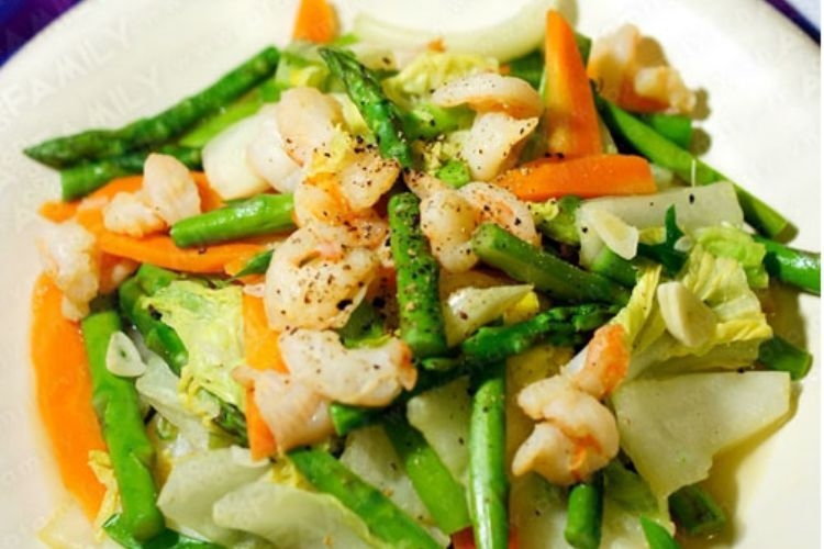 cải thảo xào hải sản