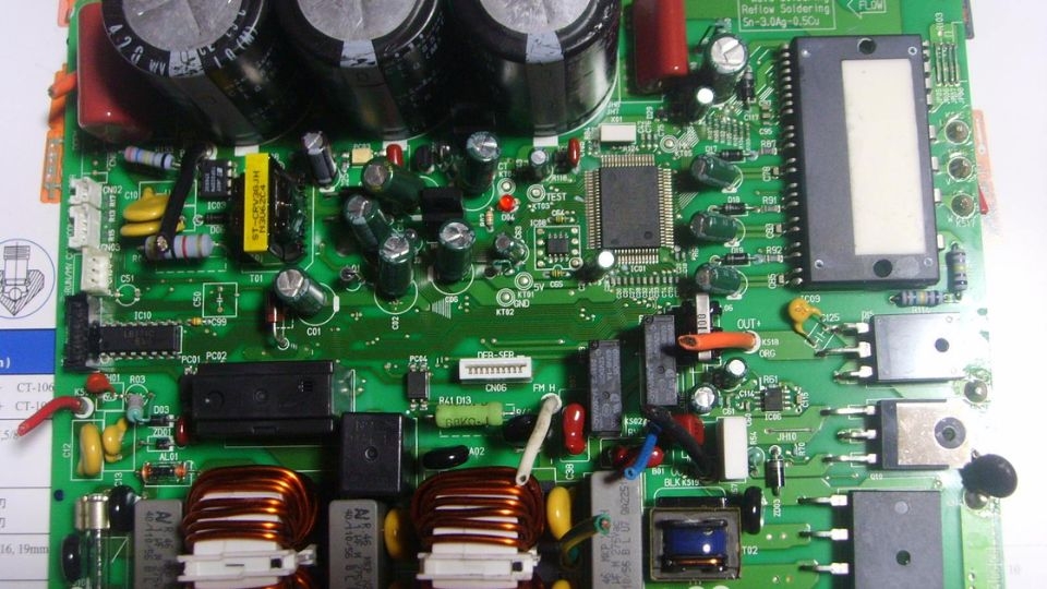 Trường hợp bo mạch bị lỗi