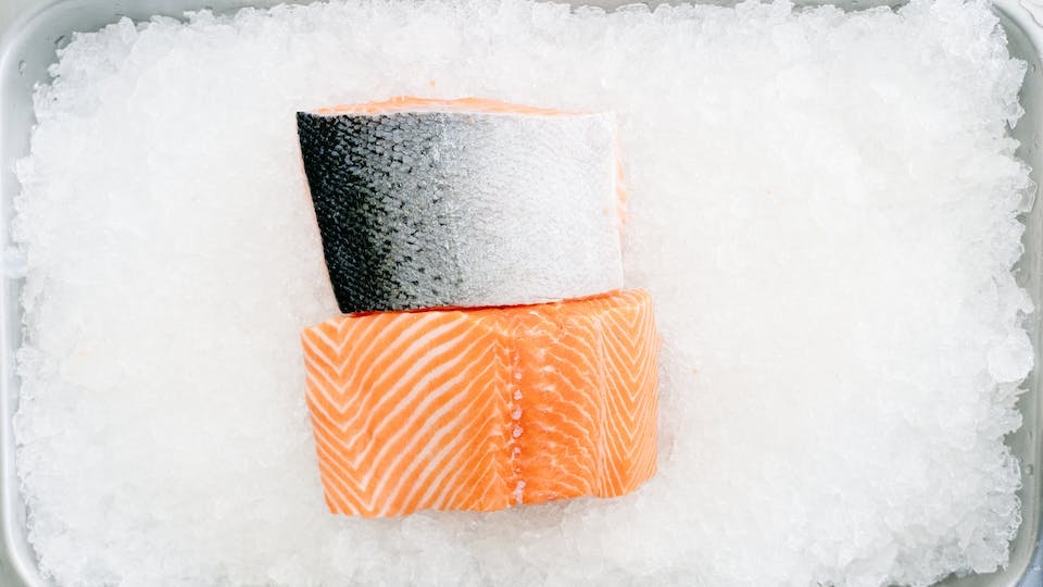 cá hồi bao nhiêu calo - 1