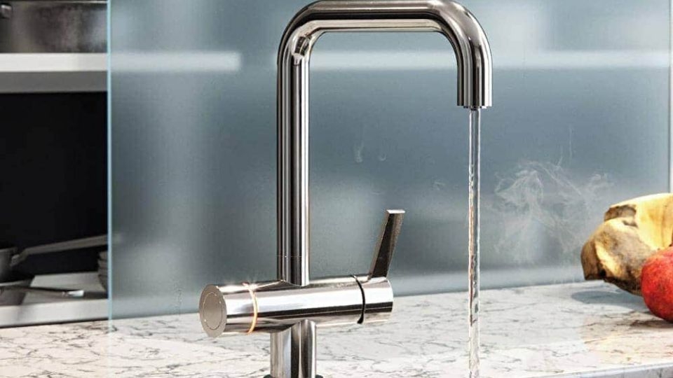 Vòi rửa chén nóng lạnh là gì? (4)