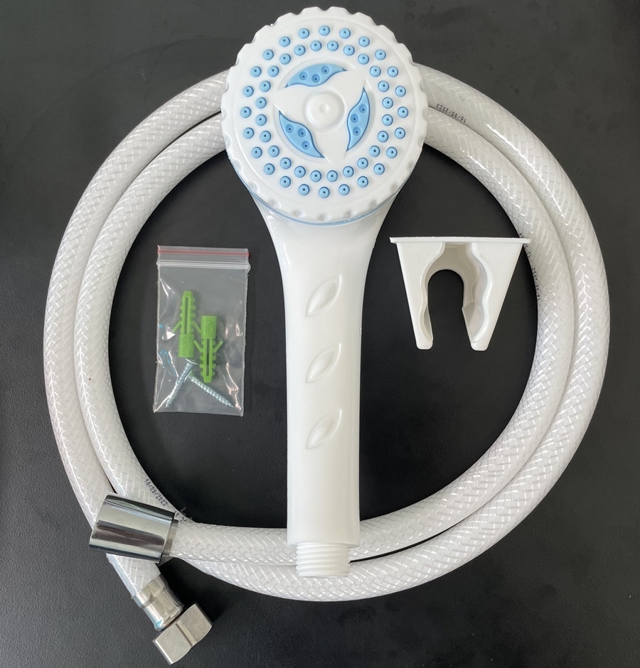 Vòi sen nhựa và vòi sen inox có gì khác nhau? Nên mua vòi sen bằng nhựa hay vòi sen bằng inox? 1