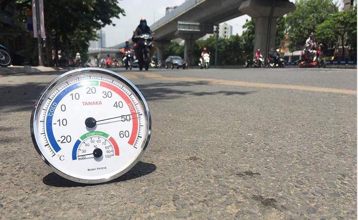 nên mua nhiệt ẩm kế cơ hay điện tử 2