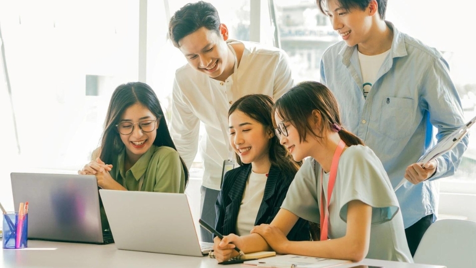 Họ có tính cạnh tranh cao