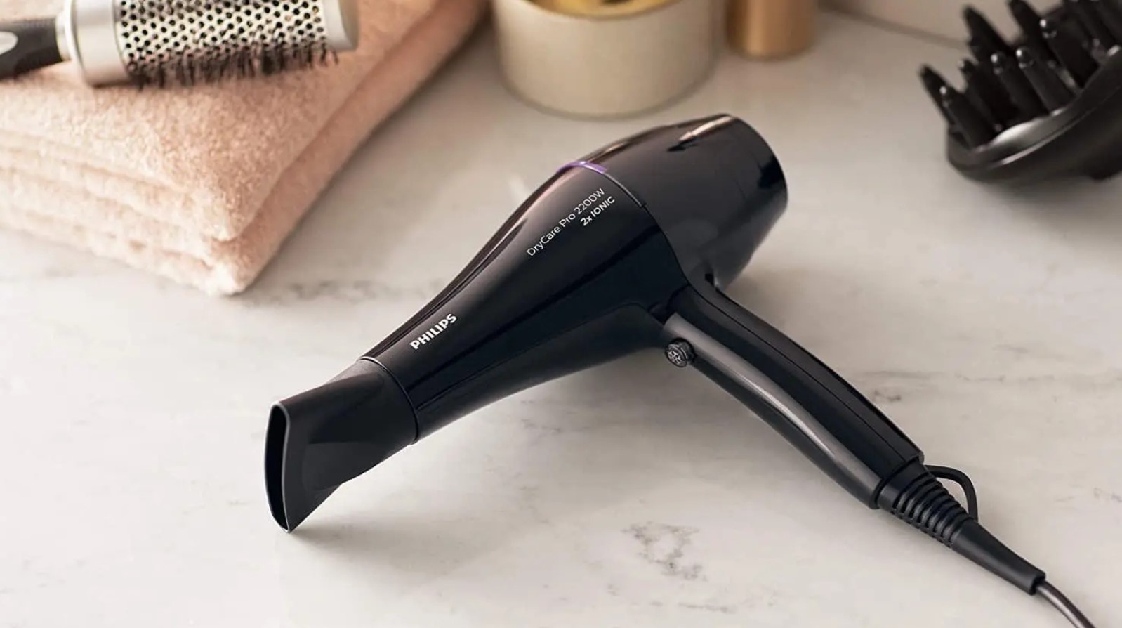 Kinh nghiệm mua máy sấy tóc đảm bảo chất lượng, bền bỉ và an toàn khi sử dụng 9