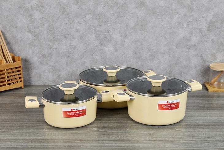 Nên mua nồi nhôm hay nồi inox, loại nào tốt hơn và an toàn hơn cho sức khỏe? 2