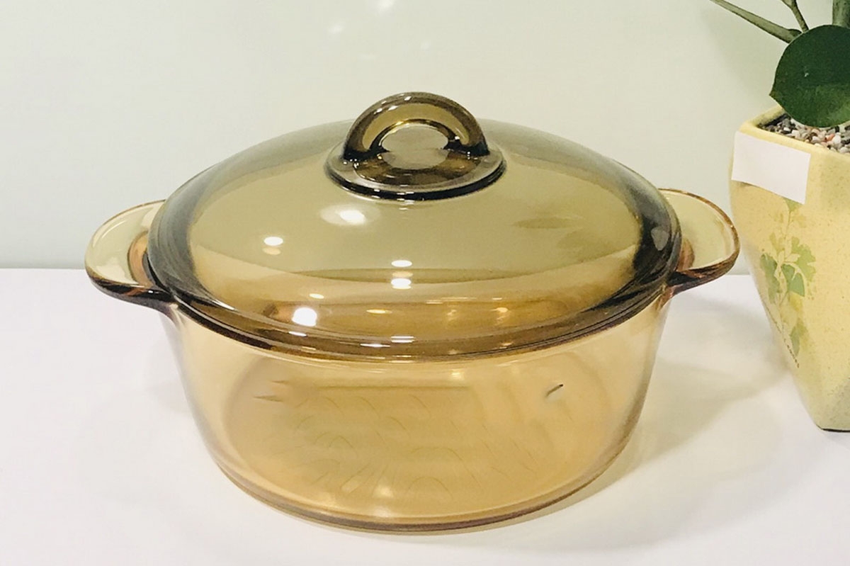 nên dùng nồi gì trên bàn ăn - hình 1