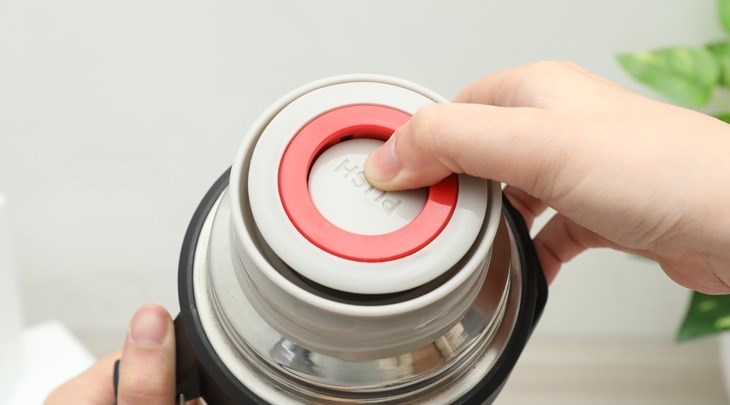 mua bình nước giữ nhiệt cho trẻ 7