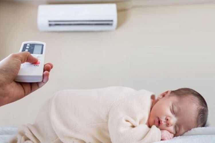 Làm sao để trẻ nằm điều hòa không bị ho?