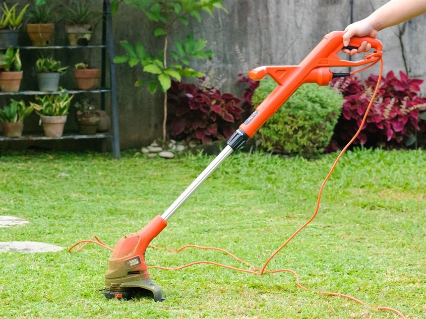 Các loại máy cắt cỏ tốt nhất hiện nay là gì? Tìm hiểu thông tin chi tiết từng loại 4