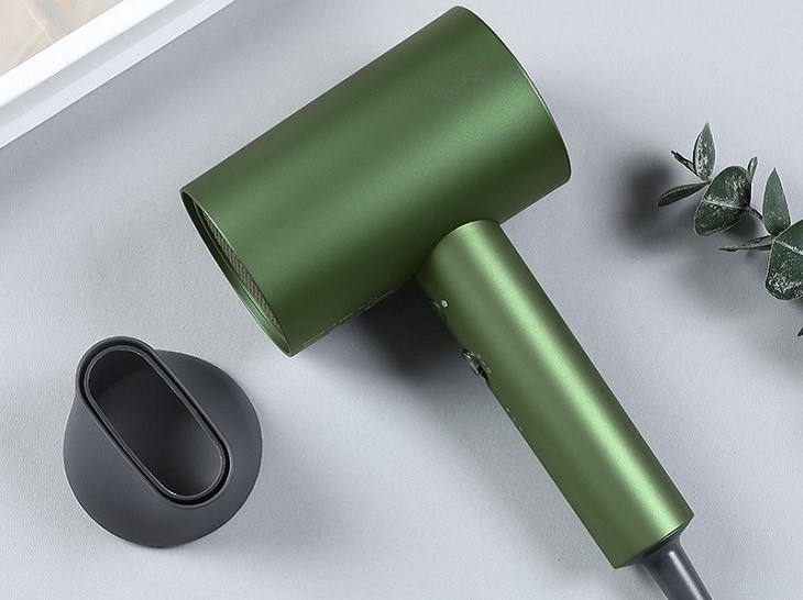 Máy sấy tóc loại nào tốt? Kinh nghiệm chọn mua máy sấy tóc cụ thể theo từng tiêu chí 9