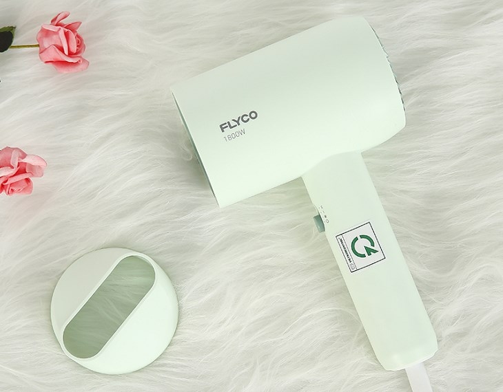 Máy sấy tóc loại nào tốt? Kinh nghiệm chọn mua máy sấy tóc cụ thể theo từng tiêu chí 11