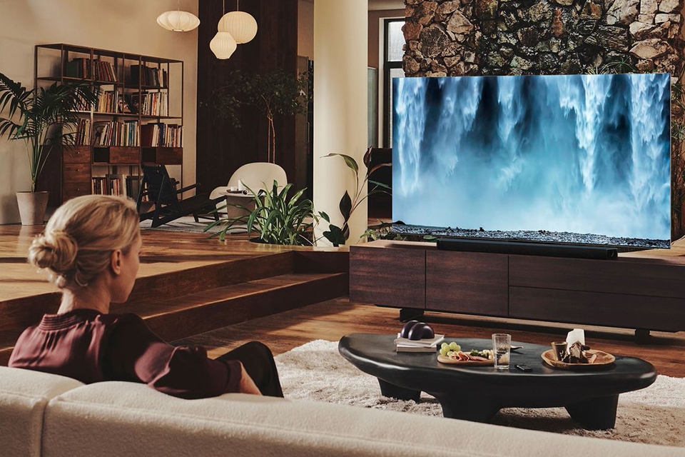 Nên mua tivi hay máy chiếu - Ảnh 02