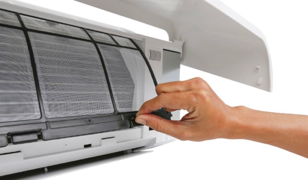 Hướng dẫn tháo lắp máy lạnh Toshiba đúng cách. Những lưu ý khi sửa chữa và vệ sinh điều hoà 5