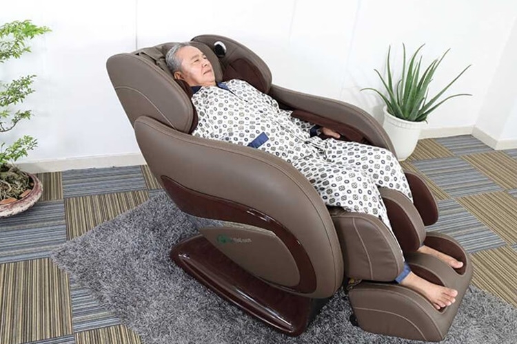 Ghế massage tốt cho người cao tuổi: Nên lựa chọn như thế nào để mang lại nhiều lợi ích nhất? 1