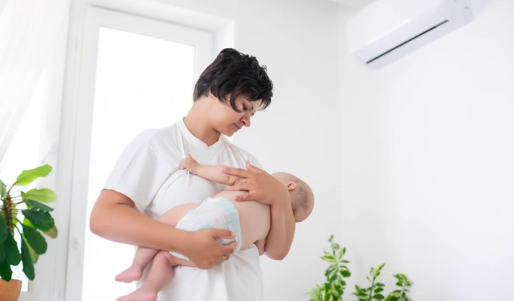 Trẻ bị ho nên nằm quạt hay điều hoà? Lưu ý khi dùng máy lạnh và quạt cho trẻ nhỏ 2