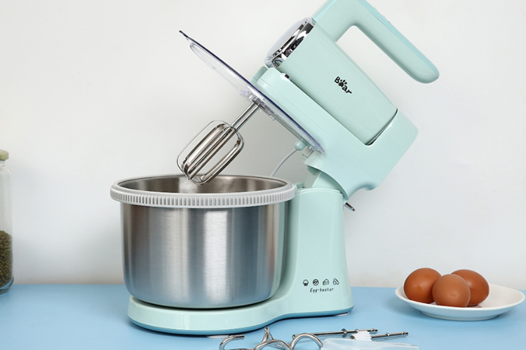 So sánh máy đánh trứng để bàn và cầm tay để khám phá ưu nhược điểm trước khi chọn mua hình 4