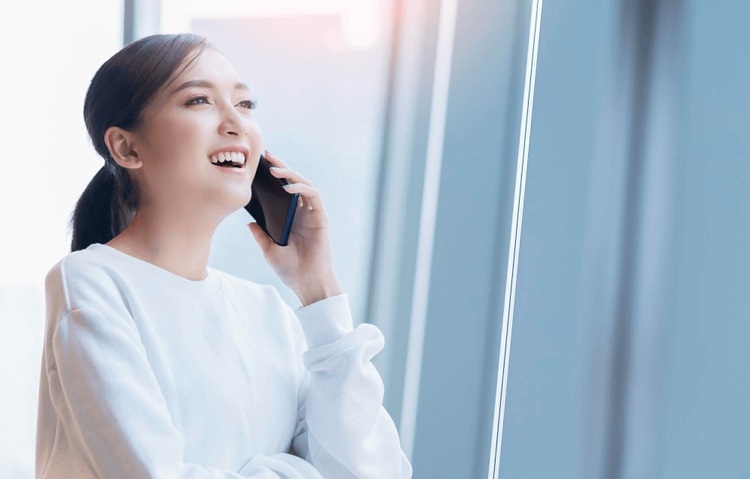 Hãy lịch sự và kiên nhẫn khi gọi tới tổng đài Mcredit