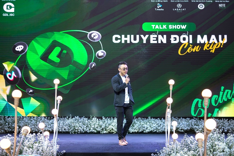 Quảng cáo trên talkshow doanh nghiệp thu được lợi ích gì?
