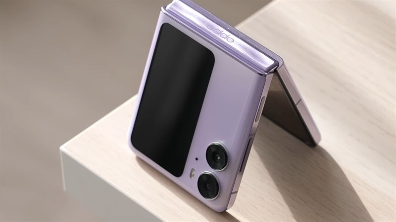 Tết Dương lịch 2024 nên mua điện thoại màu gì 6