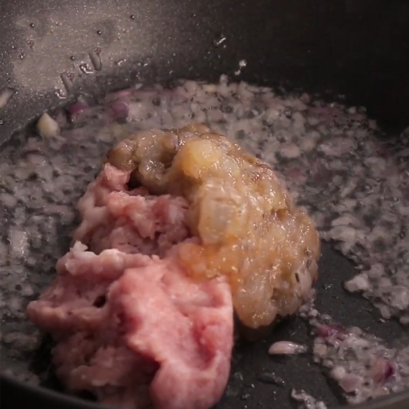 Phi hành tím và xào tôm thịt