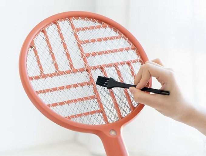 vợt bắt muỗi bị hỏng 4