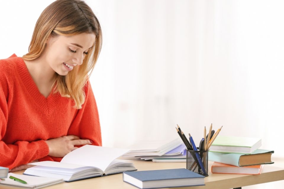 Khối tự nhiên gồm những môn nào 2