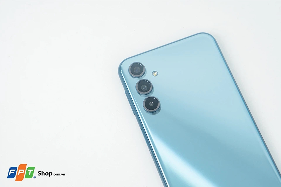 Galaxy M34 có thời lượng pin siêu trâu 6.000 mAh