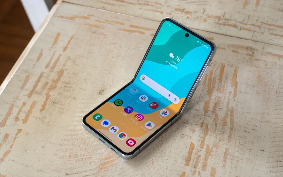 Nhập hội linh hoạt cùng Galaxy Z Flip5