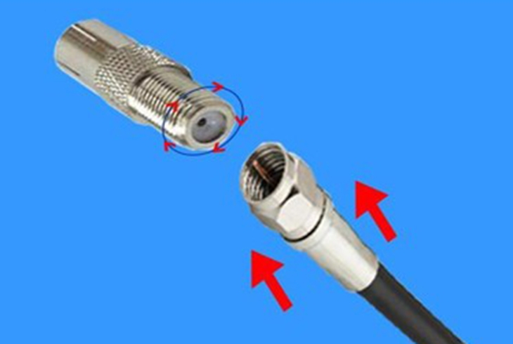 Lắp chặt đầu jack vào dây cáp