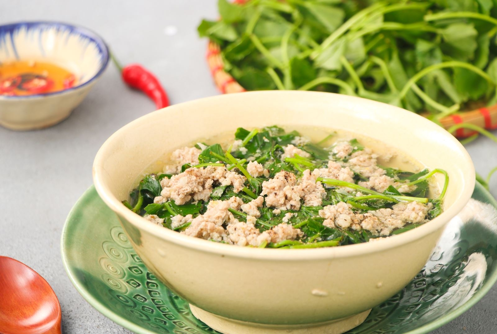 Thành phẩm canh rau má nấu thịt bằm