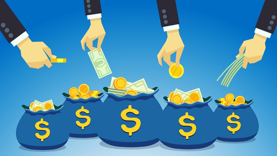 Thuế là hình thức bắt buộc.