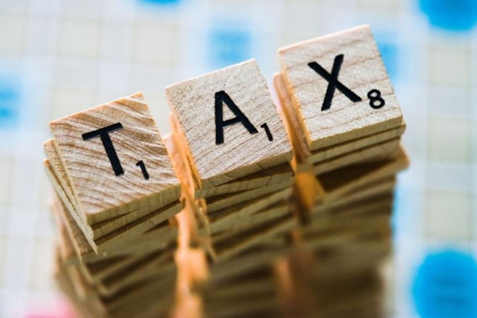 Có nhiều hình thức phân loại thuế khác nhau.