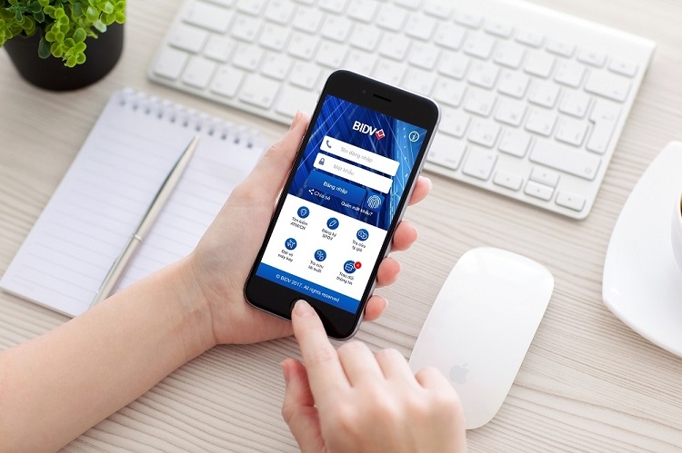Cần đảm bảo ứng dụng là phiên bản mới nhất khi đăng nhập SmartBanking BIDV